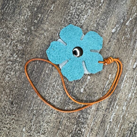 Leather Charm Flower Bag Charm Genuine Leather Purse Keychain NEW FAST SHIP - Picture 4 of 4